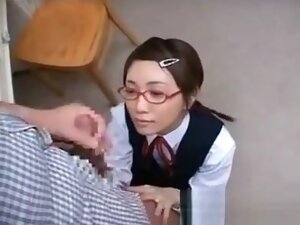 Sexy Schoolgirl Gets Her Tits And Cunt Licked, Then Gives H